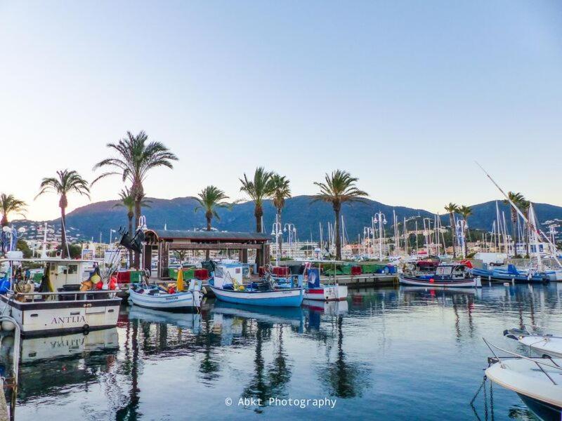 Confortable Appartement A Cavalaire-Sur-Mer Eksteriør billede