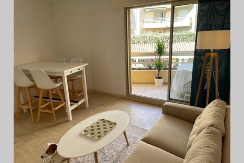 Confortable Appartement A Cavalaire-Sur-Mer Eksteriør billede